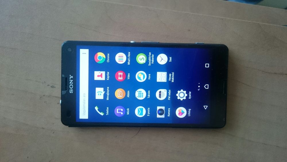 Sony xperia Z3 compact и  Xiaomi redmi a1