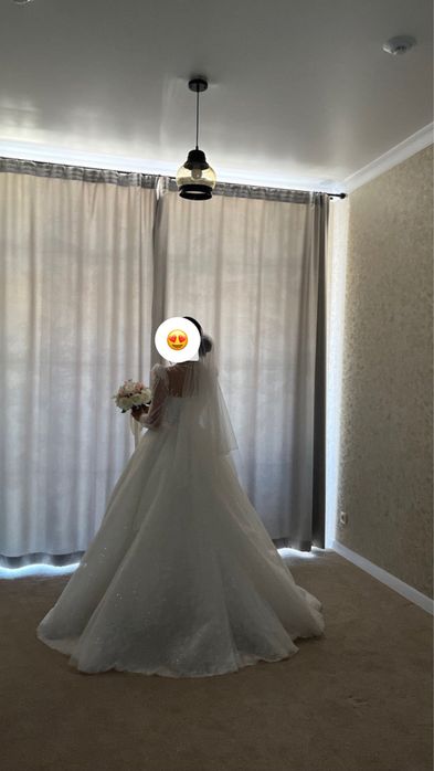 Свадебное платье