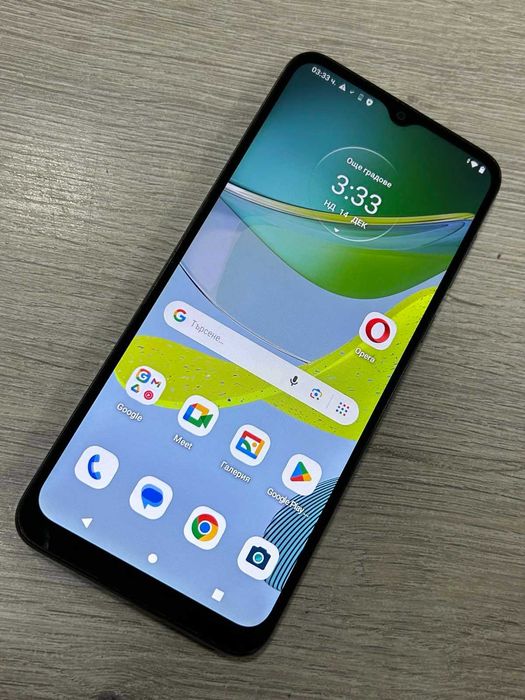 Motorola Moto E13 64GB 2GB RAM Dual