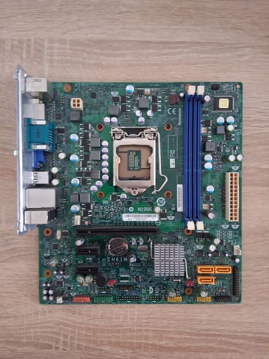 placa de baza Lenovo IH61M