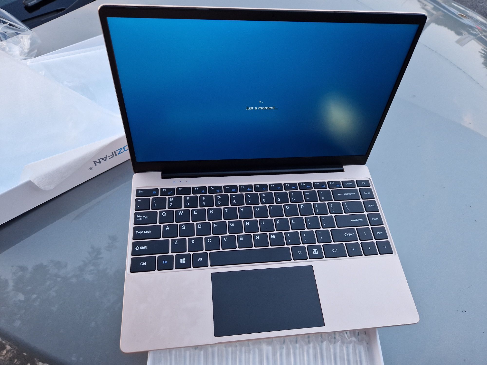 Laptop Wozifan W7, 14, Gold, intel, 6GB Ram, Ssd 256 GB, Full HD in Berlin  - Köpenick, Notebook gebraucht kaufen