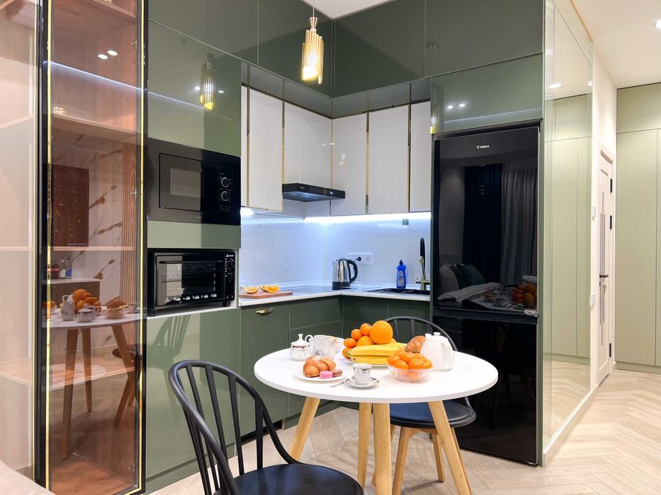 Светлая дизайнерская студия на 16 этаже в ЖК Modera Towers суточно