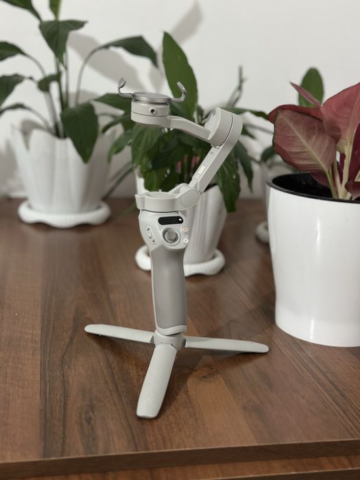 Стабилизатор DJI osmo mobile se