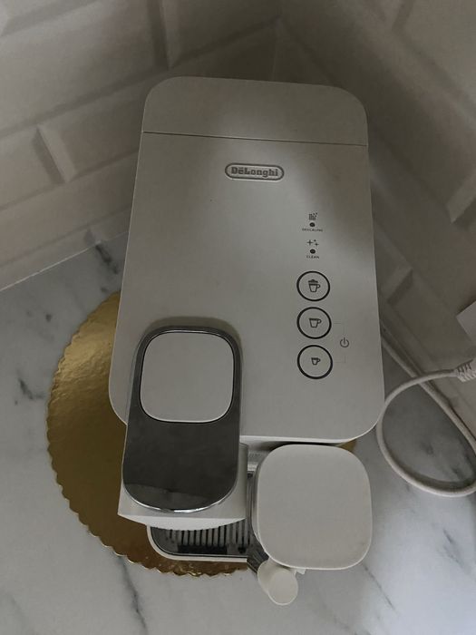 Espressor capsule NESPRESSO Lattissima One Evolution EN510.W, 1l, 1450W, 19 bar, alb