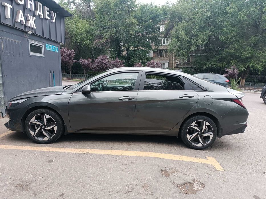 Продам Hyundai Elantra