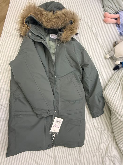 Продам парку размер S M