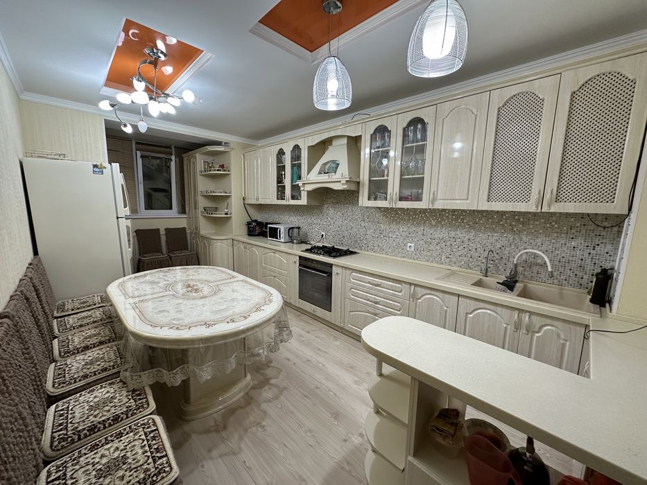 Продам 4х ком квартиру