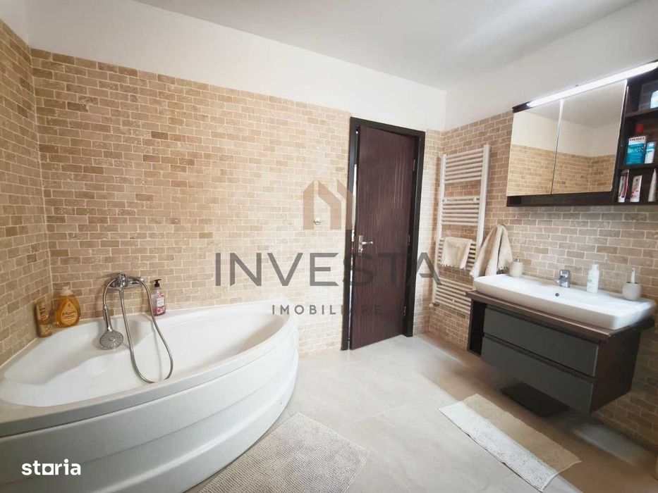 Apartament 4 camere 92 mp utili cu terasa 105 mp,parcare, Intre Lacuri
