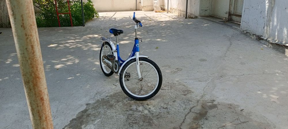 Velosiped kiddis yarim narxda