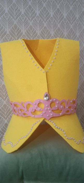 Диадема , такия , тақия