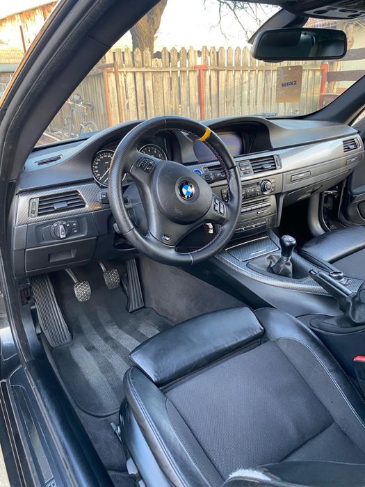 BMW 3 Series 2011 — imagine 3
