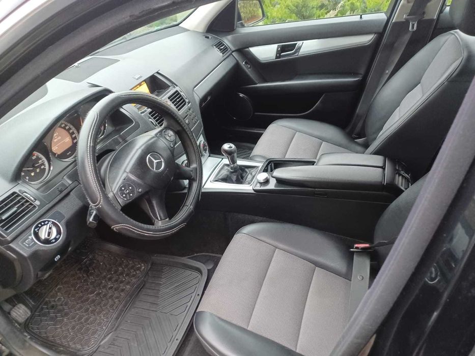 Mercedes C-Klass / 2010 / 392.000 km/Euro 5 unic proprietar de la 0 km