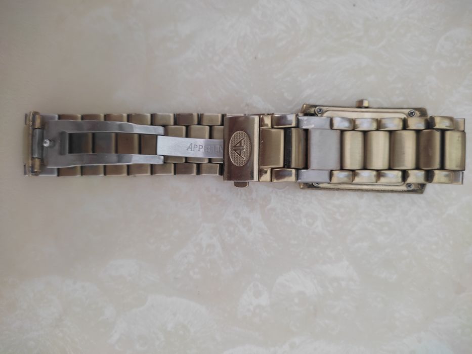 Продам швейцарские часы APPELLA swiss