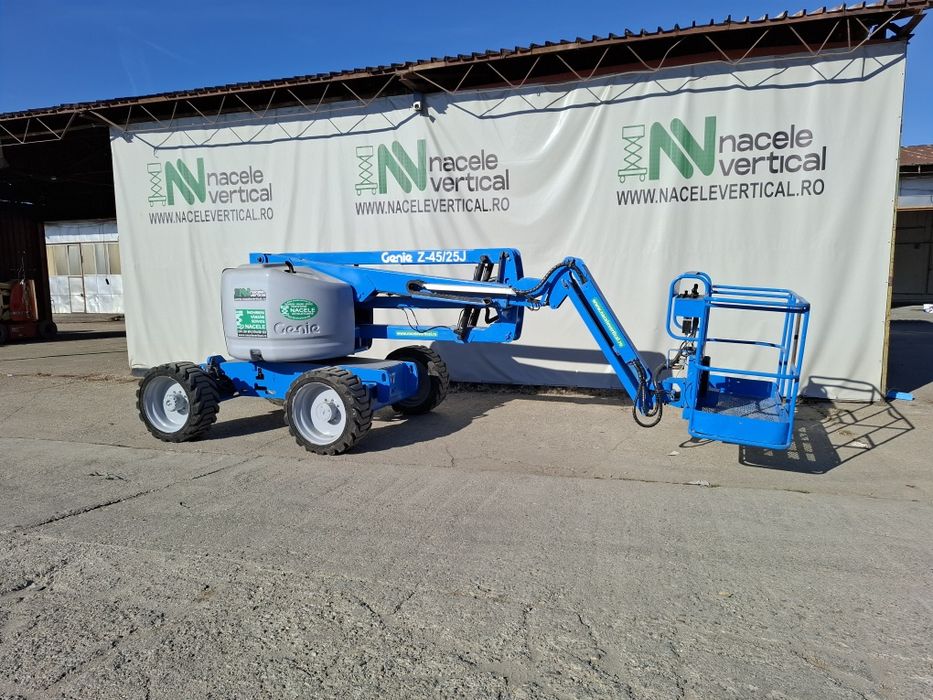 Societate vindem nacela articulata Genie z45,16m,4x4,stare foarte buna