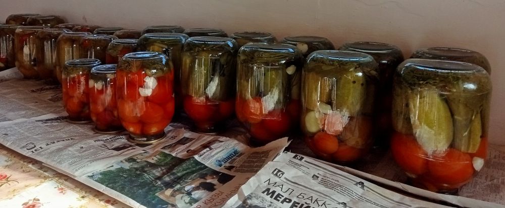 Домашний соленный огурцы, помидоры   продам