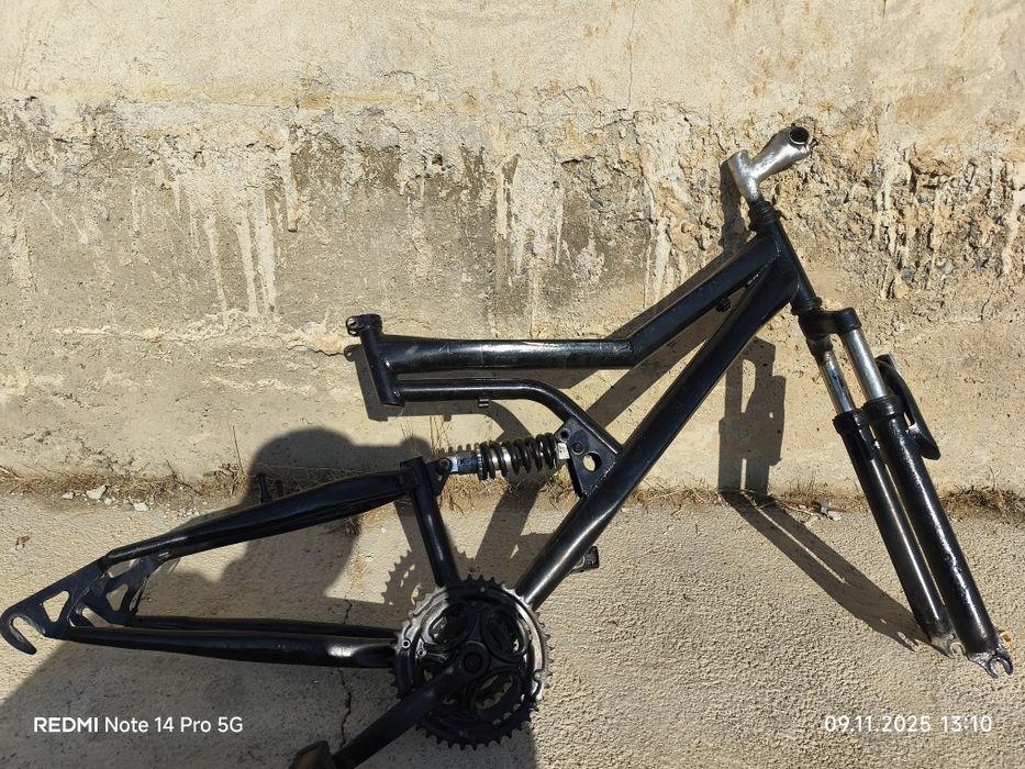 Продаю кузов и диск горный велосипед