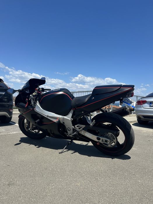 Suzuki GSXR K1 600