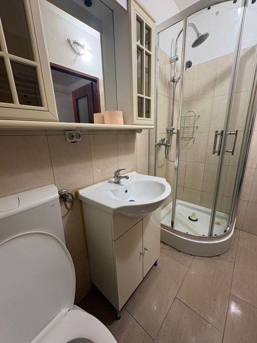 Garsoniera de inchiriat