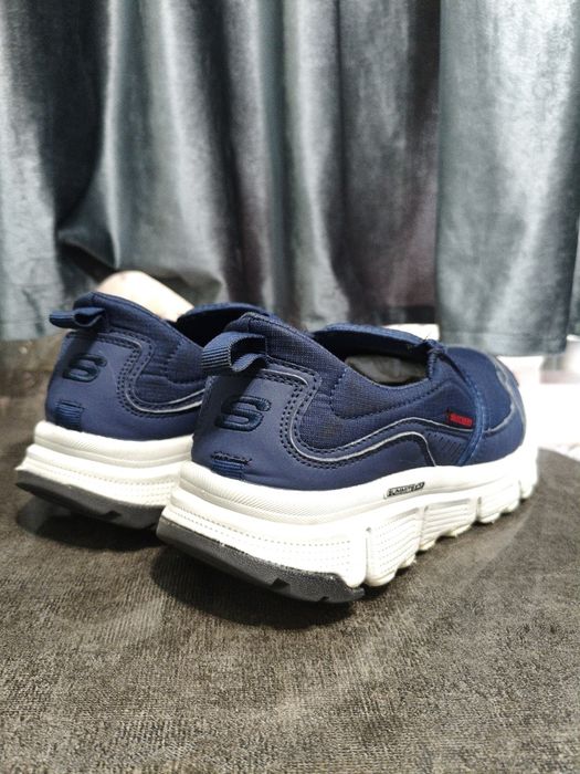 Оригинальные кроссовки Skechers