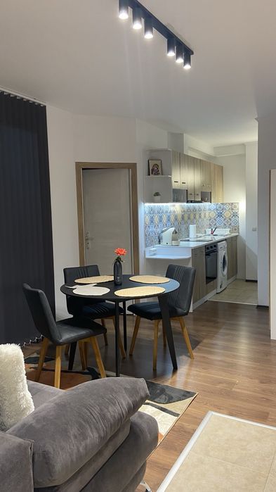 Дава се под наем Тристаен апартамент в Варна, м-т Траката - 70 кв.м за 750 € - Снимка #5