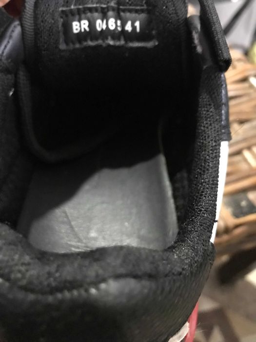 Givenchy low top sneakers