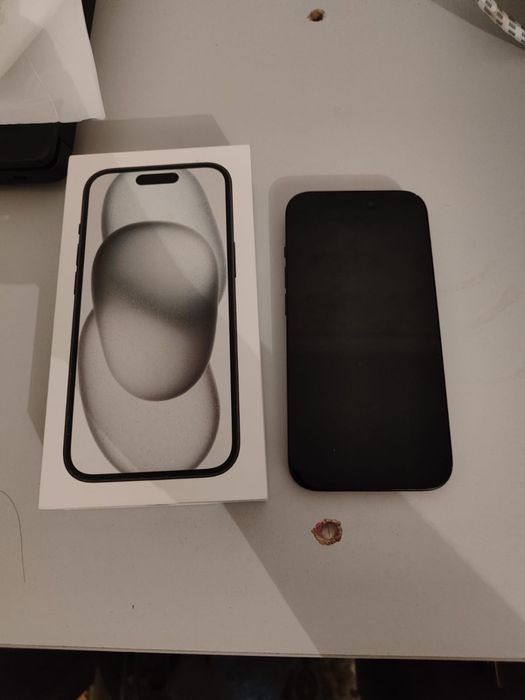 Айфон 15 сатылады