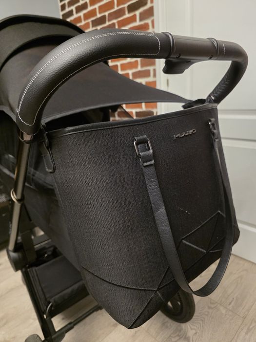 Cărucior 2-în-1 Muuvo Quick SE2 Chrome Black + accesorii – preț 2.600