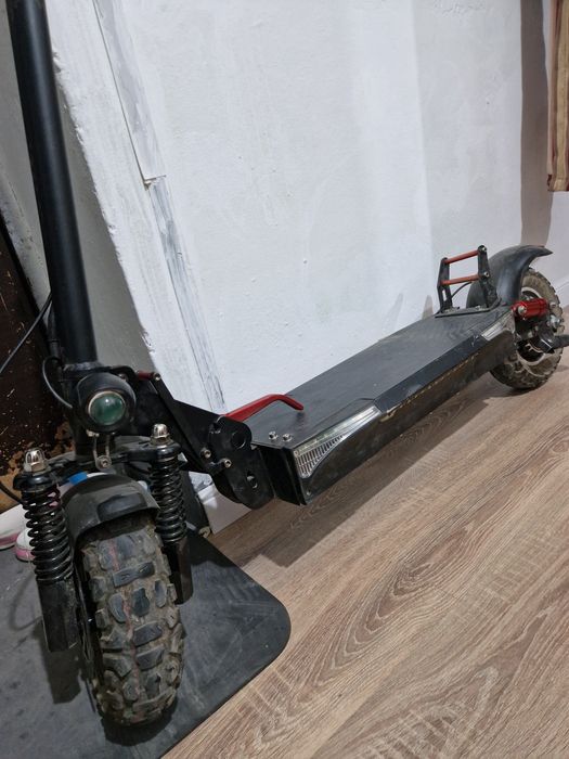 Продам электро самокат