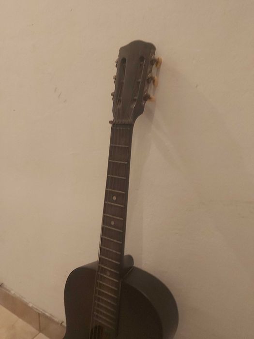 Chitară acustică vintage (F.I.M.) din Reghin