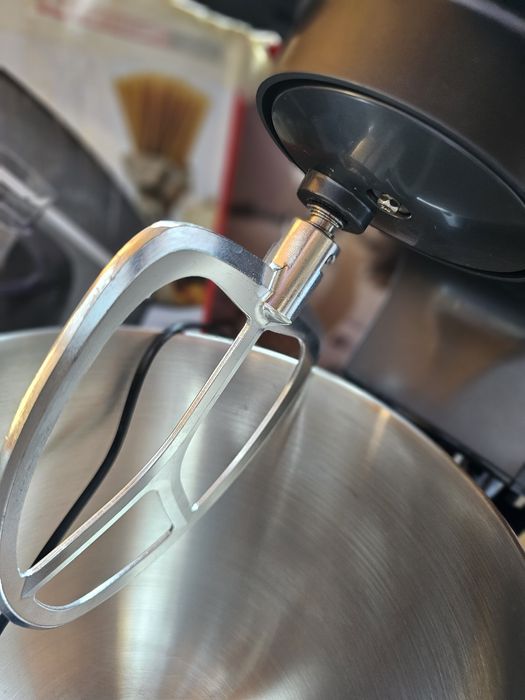 Mixer cu bol din otel inoxidabil G3Ferrari Pastaio cu performante prof