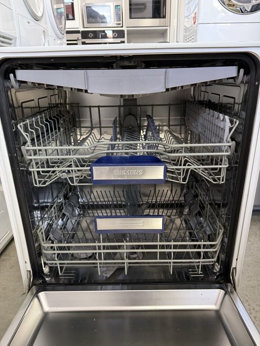 Съдомиялна машина SIEMENS 60см