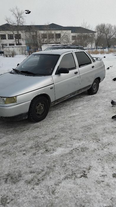 Продам машину ваз 2110