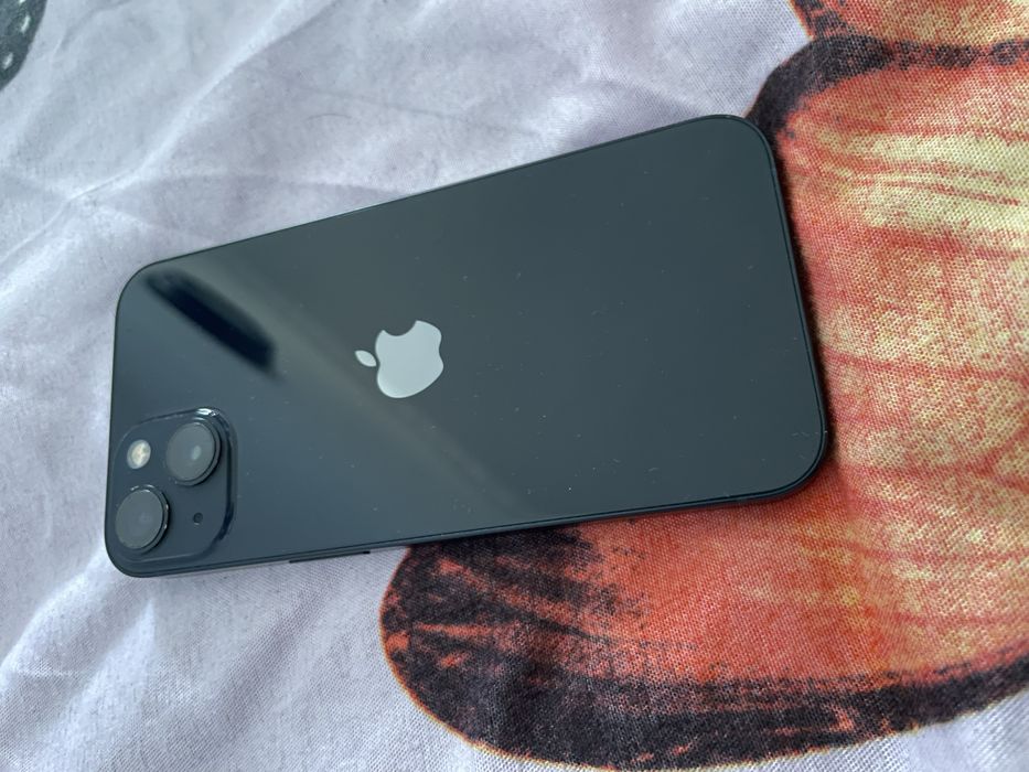 Vand urgent iphone 13 stare ca nou !