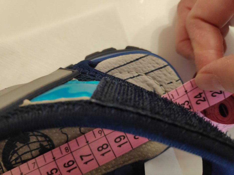 sandale cu talpa interioară din piele, mărimea 36