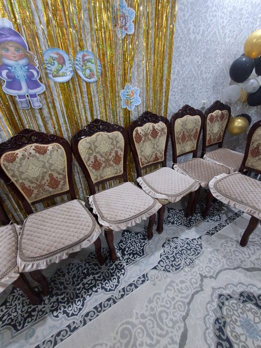 Продам стол стулья