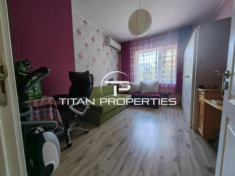 Продава се Двустаен апартамент в Варна, Център - 65 кв.м за 3524 €/кв.м - Снимка #3