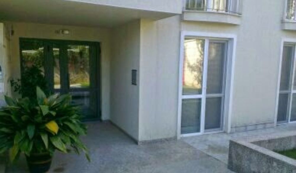 Апартамент под наем Ален Мак (журналист)