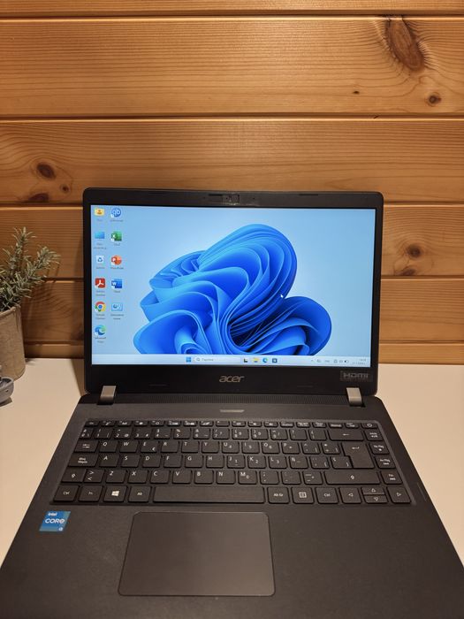 Лаптоп Acer TravelMate P214