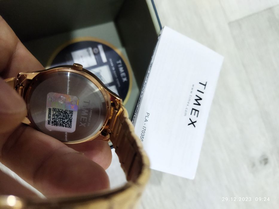 Часы женские TIMEX новые