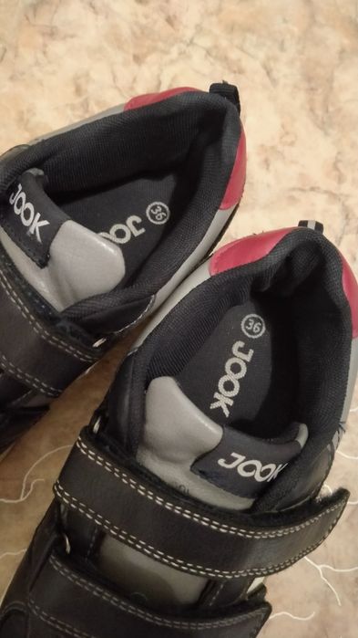 Кроссовки мальчикам