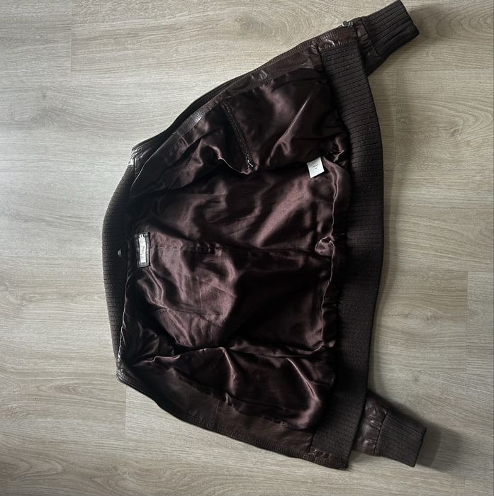 Кафяво Кожено яке