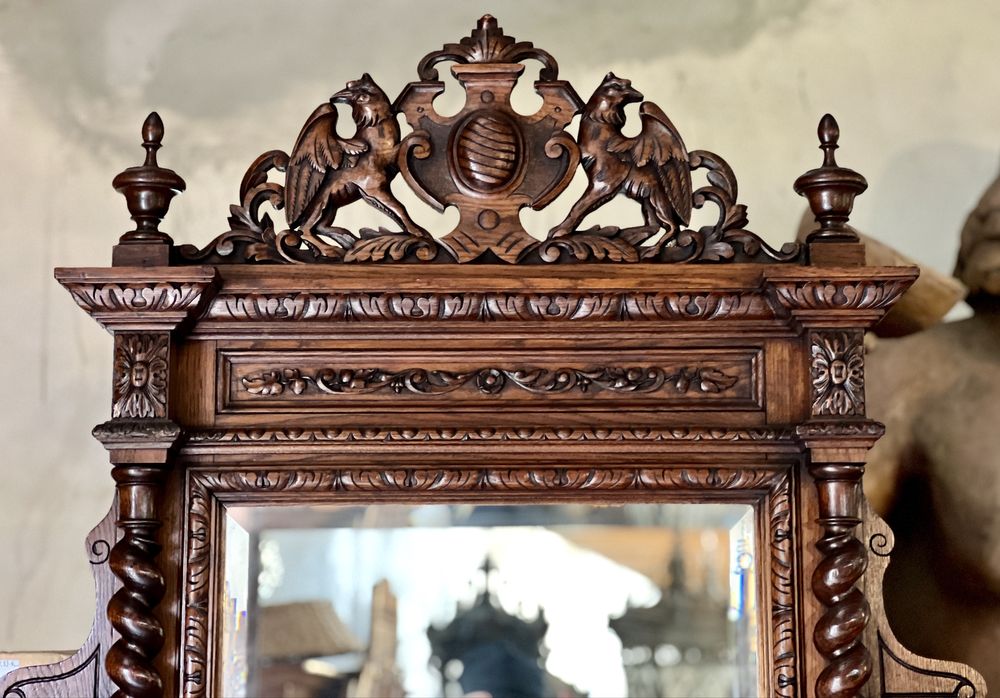 Bufet / Comodă antică cu oglindă – lemn masiv sculptat, model deosebit
