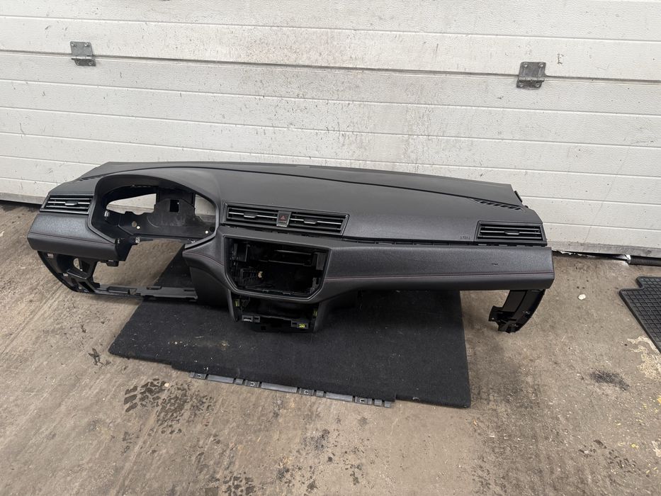 Plansa bord seat arona FR 2017-2021 dezmembrari seat arona FR