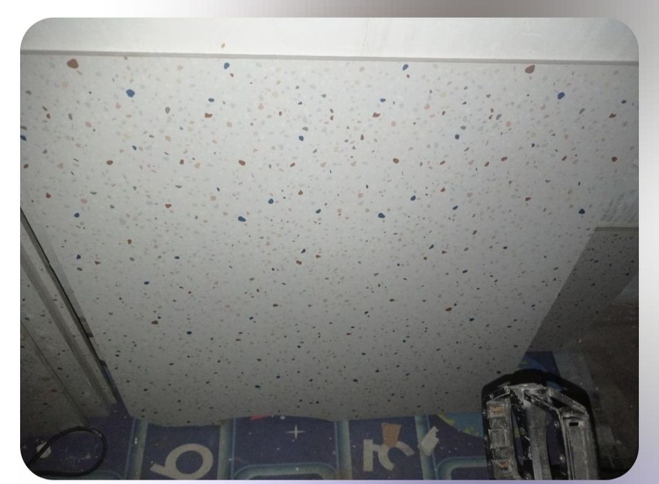 Продам Кафель в отличном состоянии