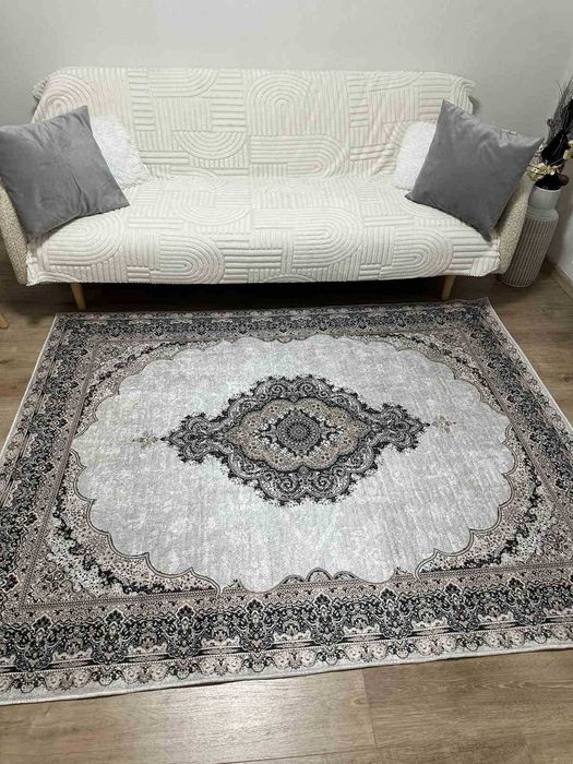 Килими страхтни модели