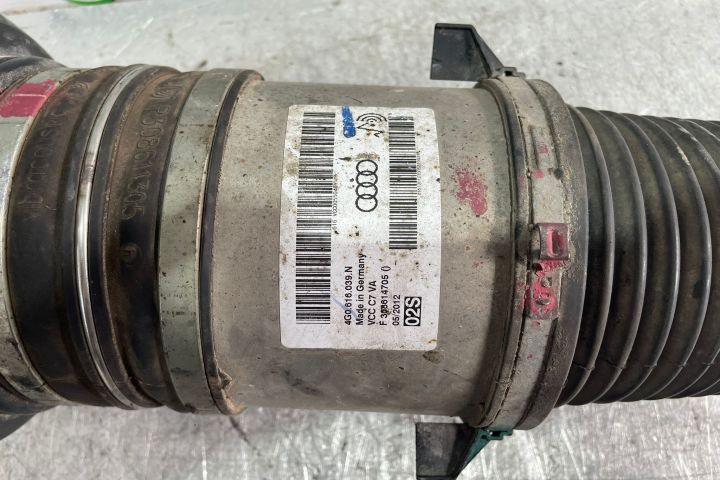 Perna aer fata dreapta 4G0.616.039.N Audi A6 4G/C7