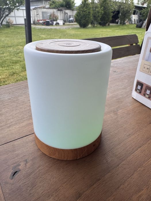 Малка нощна лампа в различни цветове