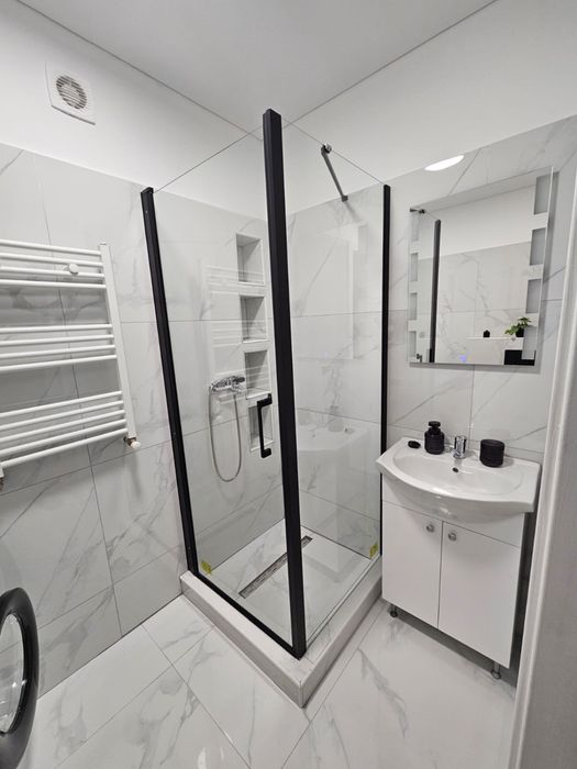 Vand studio/doua camere in pollux , lux
