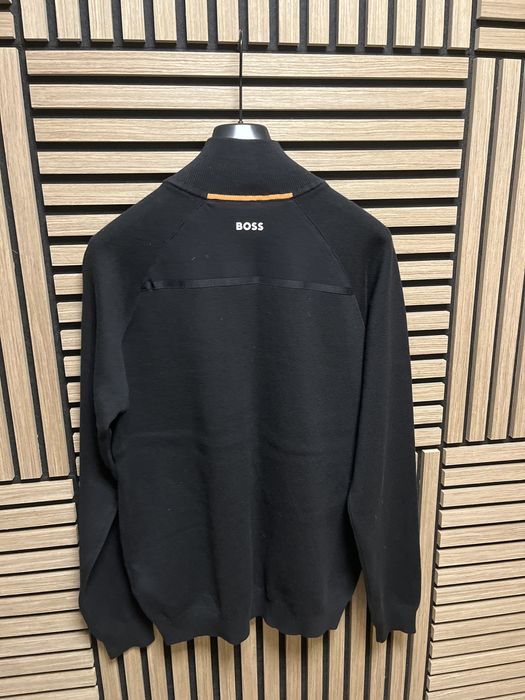 Hugo Boss  : Нова размер М / Оригинал