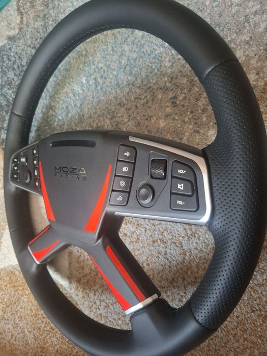 Volan Moza TSW Truck + suport  Moza Clamp for Truck Wheel